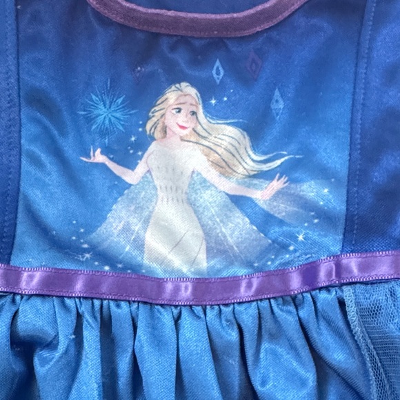 Disney Frozen Elsa nightgown costume dress - Picture 2 of 4